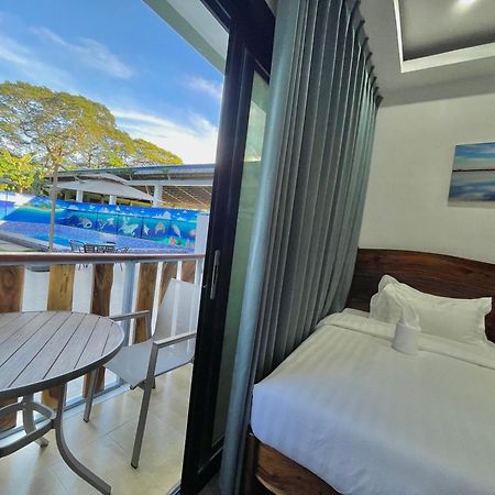 Panda Guest House Coron Extérieur photo
